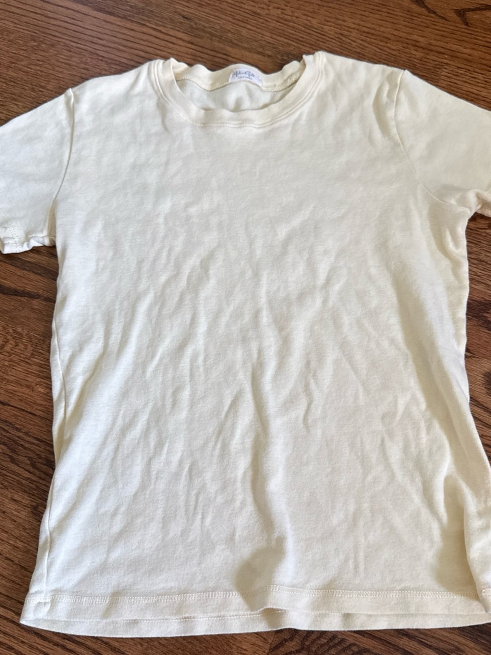Brandy Melville Cream Short Sleeve Tee